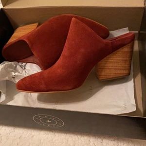 Rusted Red Mules